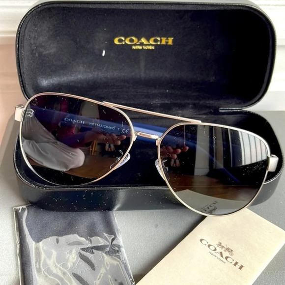 NWT Coach Aviator Sunglasses New w Tag & Case - Picture 1 of 12